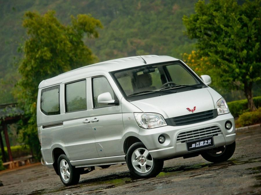  WuLing Sunshine (LZW6390) 2010 года  (фото 10 из 12)